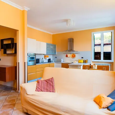 Daisy By Interhome Apartman