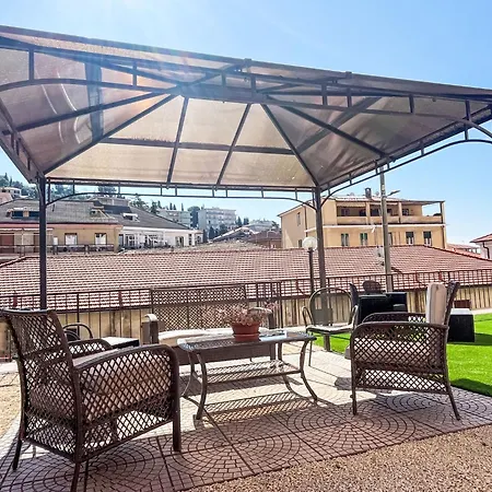 Daisy By Interhome Apartman Oneglia
